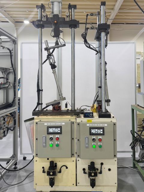 義肢-義足の構造強度試験機